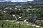 Ein Güterzug im Norden Spaniens auf der Strecke Bilbao - Zaragoza bei Haro. (29.05.1969) <i>Foto: Colin Brack</i>