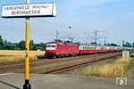 120 133 mit der damals einzigen 120er-Leistung im Westen, dem EC 14 "Wörthersee" nach Kiel in Langenfeld-Berghausen. (20.07.1989) <i>Foto: Joachim Bügel</i>