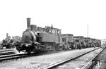 Lok F (Hanomag, Baujahr 1891) vor einem Zug mit flüssigem Roheisen zum Walzwerk in Peine in Ilsede. (1929) <i>Foto: DLA Darmstadt</i>