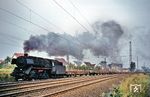 44 1144 vom Bw Hamm macht mit einem Güterzug bei Herford ordentlich Dampf. (24.08.1968) <i>Foto: Helmut Dahlhaus</i>