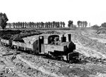Lok "SUZANNE" der Maschinen- und Lokomotivfabrik Decauville (Baujahr 1920) in einer unbekannten Sandgrube. (1955) <i>Foto: Reinhard Todt</i>