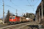 ÖBB 1044.088 mit Güterzug 54404 von Wien Zentralverschiebebahnhof nach Hall in Tirol in Brixlegg. (04.03.2007) <i>Foto: Stefan von Lossow</i>