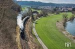 01 519 mit einem der Jubiläumssonderzüge der Eisenbahnfreunde Zollernbahn im Donautal zwischen Thiergarten und Inzighofen. (09.04.2023) <i>Foto: Joachim Schmidt</i>