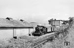Lok 205 ist mit GmP 6 in Elgershausen eingetroffen. (02.08.1965) <i>Foto: Karl-Ernst Maedel</i>