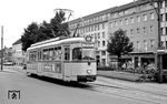 Die Straßenbahn Krefeld bildet seit dem Jahr 1883 das Rückgrat des Öffentlichen Nahverkehrs in Krefeld. Nachdem es in den 1960er Jahren Bestrebungen zur Stilllegung des Straßenbahnnetzes gegeben hatte, in deren Folge viele Streckenabschnitte eingestellt wurden, wurden seit 1980 wieder Neubaustrecken eröffnet.Tw 415 ist auf der Linie 5 am Krefelder Ostwall unterwegs. (06.07.1958) <i>Foto: Aad van Ooy</i>