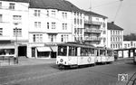 Tw 58 mit Bw 108 in der Steigung der Remscheider Bismarckstraße auf dem Weg nach Hasten. (21.09.1959) <i>Foto: Aad van Ooy</i>