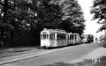 Tw 63 (Uerdingen/AEG, Baujahr 1930) mit Bw 108 auf der Linie 3 nach Hasten in der Elberfelder Straße in Remscheid. (21.09.1959) <i>Foto: Aad van Ooy</i>