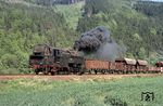 95 0016 mit einem Güterzug auf dem Weg nach Saalfeld (Saale) zwischen Hockeroda und Kaulsdorf. (06.1977) <i>Foto: Robin Fell</i>