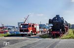 Die Feuerwehr Cuxhaven half im Amerikahafen 012 104 ihren Durst zu stillen. (09.09.2023) <i>Foto: Joachim Schmidt</i>