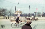 Wegweiser im besetzten Warschau. (1943) <i>Foto: Walter Hollnagel</i>