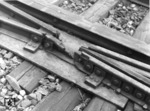 Sehr effektiv war auch die Sprengung von Herzstücken in Weichen, um den Zugverkehr zu unterbrechen. Allein zwischen dem 02. und 04. August 1943 registrierte die Herresgruppe Mitte 8422 (!) Sprengstellen an Eisenbahngleisen. (1943) <i>Foto: RVM (Bandelow)</i>